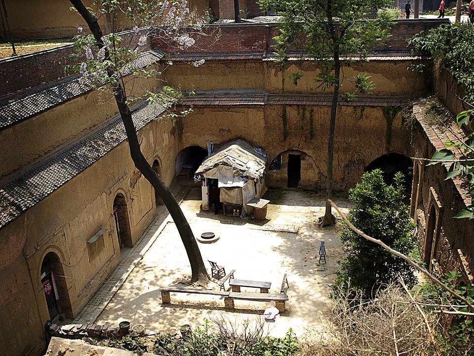 地坑院